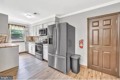 1475 Mount Holly Road #O4, Beverly, NJ 08010 - Photo 11