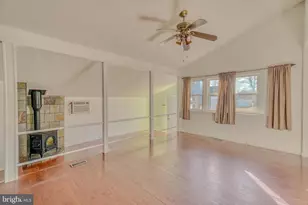 619 Holly Ln, Mount Holly, NJ 08060 - Photo 9