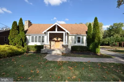 154 Old Marlton Pike, Medford, NJ 08055 - Photo 1