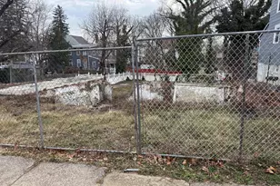 122 Pearl St, Mount Holly, NJ 08060 - Photo 1