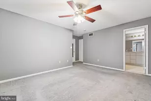 606 Oswego Ct, Mount Laurel, NJ 08054 - Photo 9