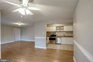 275 Green St, Edgewater Park, NJ 08010 - Photo 7