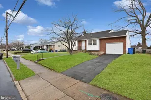 283 Ward Ave, Bordentown, NJ 08505 - Photo 3