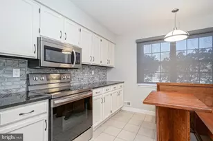 82 Woodlake Dr, Marlton, NJ 08053 - Photo 5