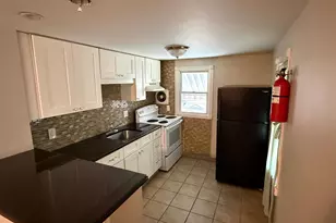 232 W Union St, Burlington, NJ 08016 - Photo 3