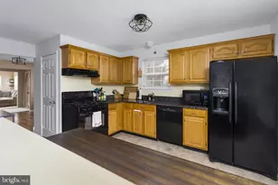 213 Birch Hollow Dr, Bordentown, NJ 08505 - Photo 15