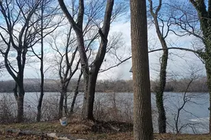 219 Front St, Fieldsboro, NJ 08505 - Photo 39