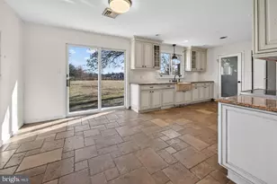 27 Reeves Station Rd, Medford, NJ 08055 - Photo 5