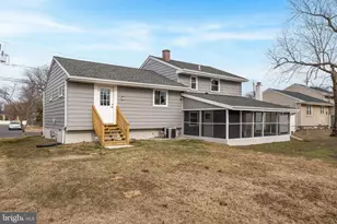 14 Walnut Dr, Burlington, NJ 08016 - Photo 23