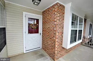 33 W Berwin Way, Mount Laurel, NJ 08054 - Photo 3