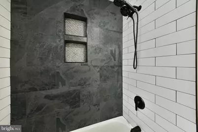 212 E Franklin Avenue, Edgewater Park, NJ 08010 - Photo 23