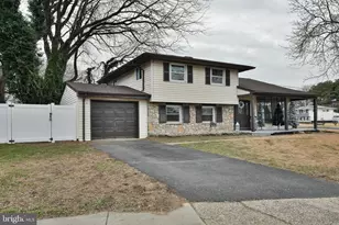 212 E Franklin Ave, Edgewater Park, NJ 08010 - Photo 43