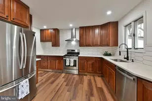 212 E Franklin Ave, Edgewater Park, NJ 08010 - Photo 11