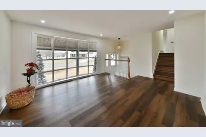 212 E Franklin Avenue, Edgewater Park, NJ 08010 - Photo 3