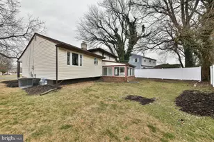 212 E Franklin Ave, Edgewater Park, NJ 08010 - Photo 39