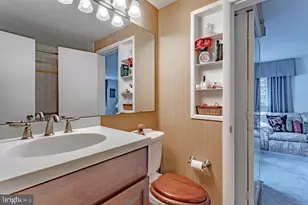 136 Glenview Ln, Willingboro, NJ 08046 - Photo 25