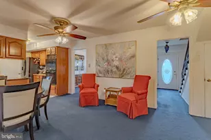 136 Glenview Ln, Willingboro, NJ 08046 - Photo 13