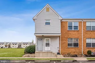 201 Sandstone Ct, Lumberton, NJ 08048 - Photo 3