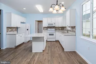 137 Merion Way, Hainesport, NJ 08036 - Photo 5