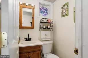 13 Ticonderoga Dr, Bordentown, NJ 08505 - Photo 9