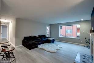 2711 Sussex Ct, Mount Laurel, NJ 08054 - Photo 7