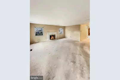 34 E River Drive, Willingboro, NJ 08046 - Photo 3