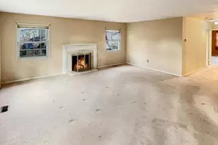 34 E River Dr, Willingboro, NJ 08046 - Photo 3