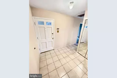 34 E River Drive, Willingboro, NJ 08046 - Photo 3