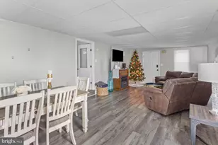 216 Blue Jay Ln, Mount Holly, NJ 08060 - Photo 11