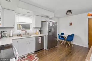 216 Blue Jay Ln, Mount Holly, NJ 08060 - Photo 9