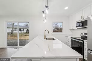 172 Tiffany Ln, Willingboro, NJ 08046 - Photo 17