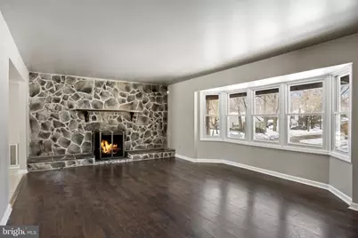 115 Crestview Drive, Willingboro, NJ 08046 - Photo 3