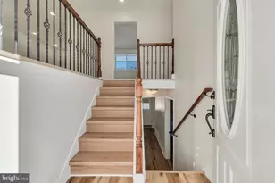 33 Sycamore Dr, Burlington, NJ 08016 - Photo 5
