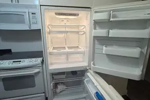 38-3 Florence Tollgate Pl, Florence, NJ 08518 - Photo 3