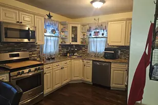 26 Lois Ln, Mount Holly, NJ 08060 - Photo 5