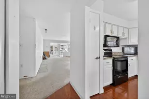 17 White Stone Ct, Mount Laurel, NJ 08054 - Photo 3