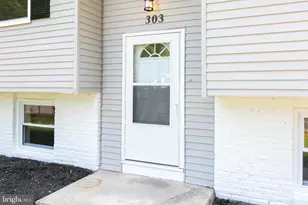 303 Bayberry St, Browns Mills, NJ 08015 - Photo 3