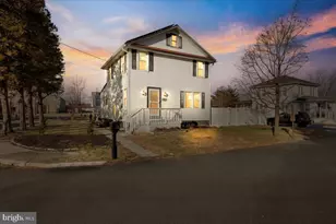 34 Cherry St, Medford, NJ 08055 - Photo 1