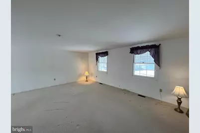 19 Neptune Lane, Willingboro, NJ 08046 - Photo 5