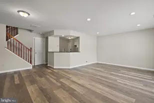 506 Oliphant Ln, Mount Laurel, NJ 08054 - Photo 3