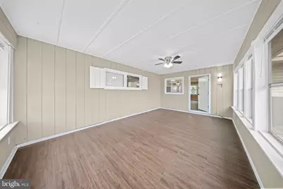 19 Belhurst Lane, Willingboro, NJ 08046 - Photo 5