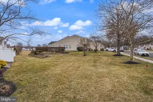 29 Peppergrass Dr N, Mount Laurel, NJ 08054 - Photo 25