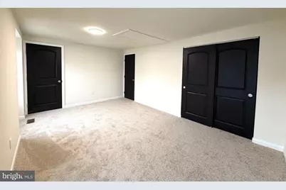 8 Royal Court, Willingboro, NJ 08046 - Photo 9