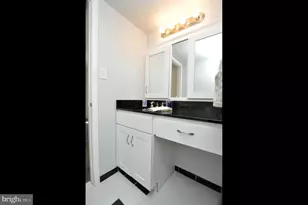 3 Avandale Ct, Mount Laurel, NJ 08054 - Photo 23