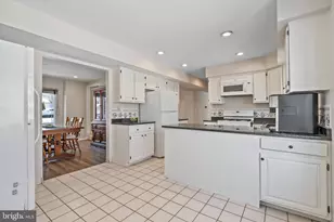 206 Meadow Dr, Mount Laurel, NJ 08054 - Photo 21