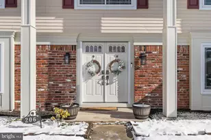 206 Meadow Dr, Mount Laurel, NJ 08054 - Photo 3