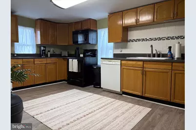 417 Main Street, Juliustown, NJ 08042 - Photo 5