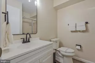 2407 Shurlock Ct, Mount Laurel, NJ 08054 - Photo 21