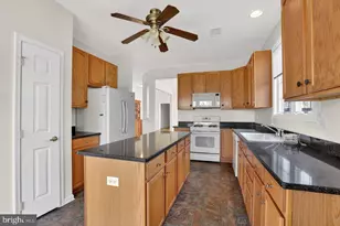 110 Ridgway Dr, Bordentown, NJ 08505 - Photo 9