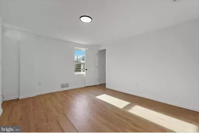 525 York Street, Burlington, NJ 08016 - Photo 19